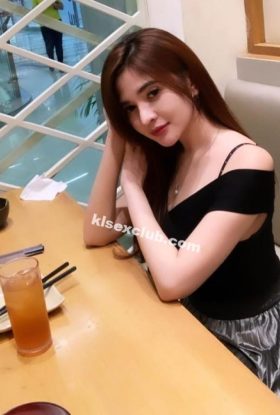 Tiara GFE Escort Girl Bandar Sungai Long KL